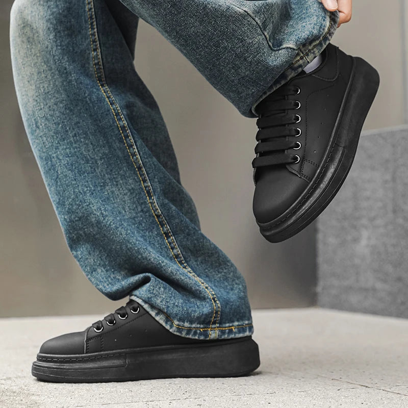 White Minimalist Sneakers For Men Comfy Leather Casual Sneakers Man Platform Skateboard Shoes Outdoor Low-cut Men's Sports Shoes