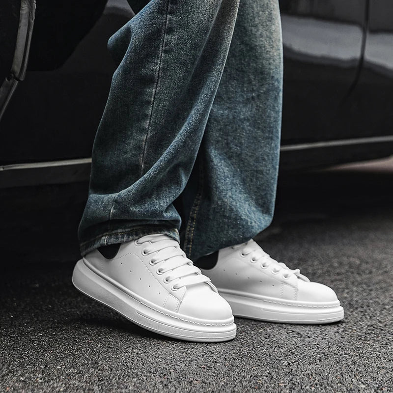 White Minimalist Sneakers For Men Comfy Leather Casual Sneakers Man Platform Skateboard Shoes Outdoor Low-cut Men's Sports Shoes